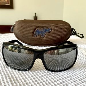 Maui Jim Palms MJ 111-02 Polarized Sunglasses